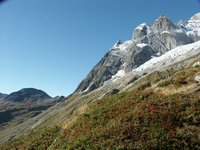 Click to see big picture (667x500 pixels; 109 KB)