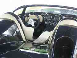 Click to see big picture (1600x1200 pixels; 5625 KB)