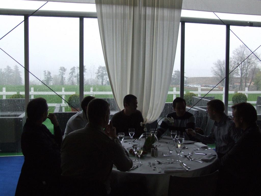 Clic pour voir l'image suivante