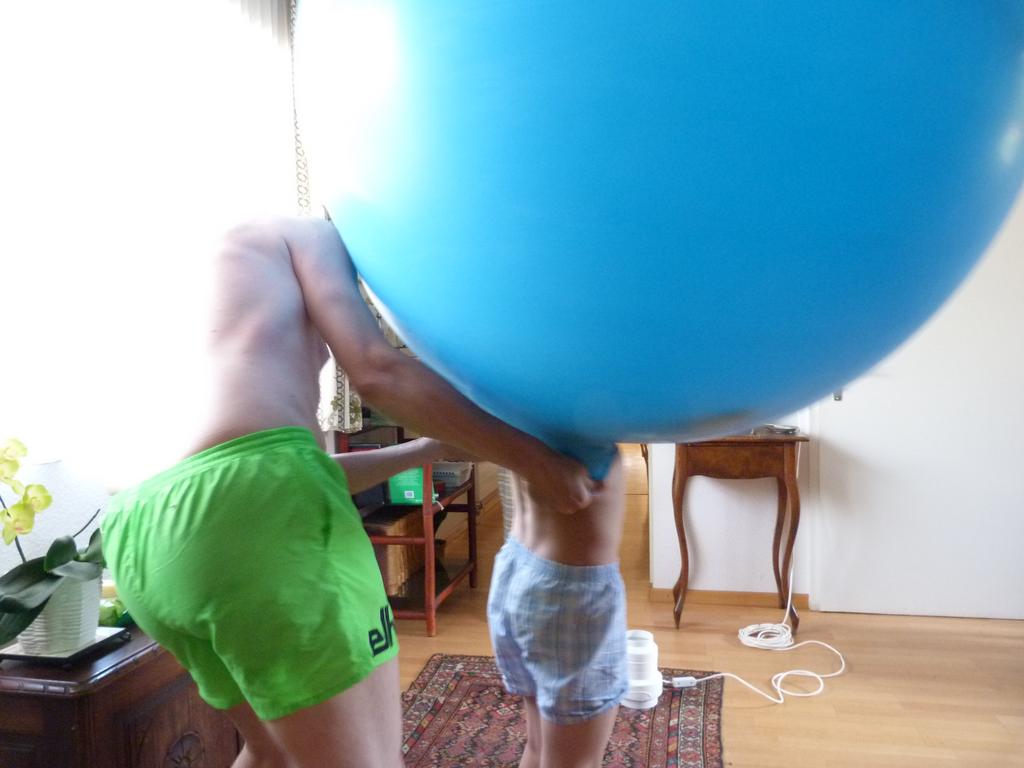 Clic pour l'image suivante