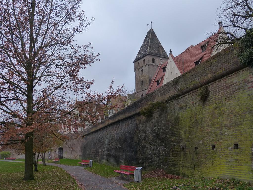 Clic pour l'image suivante