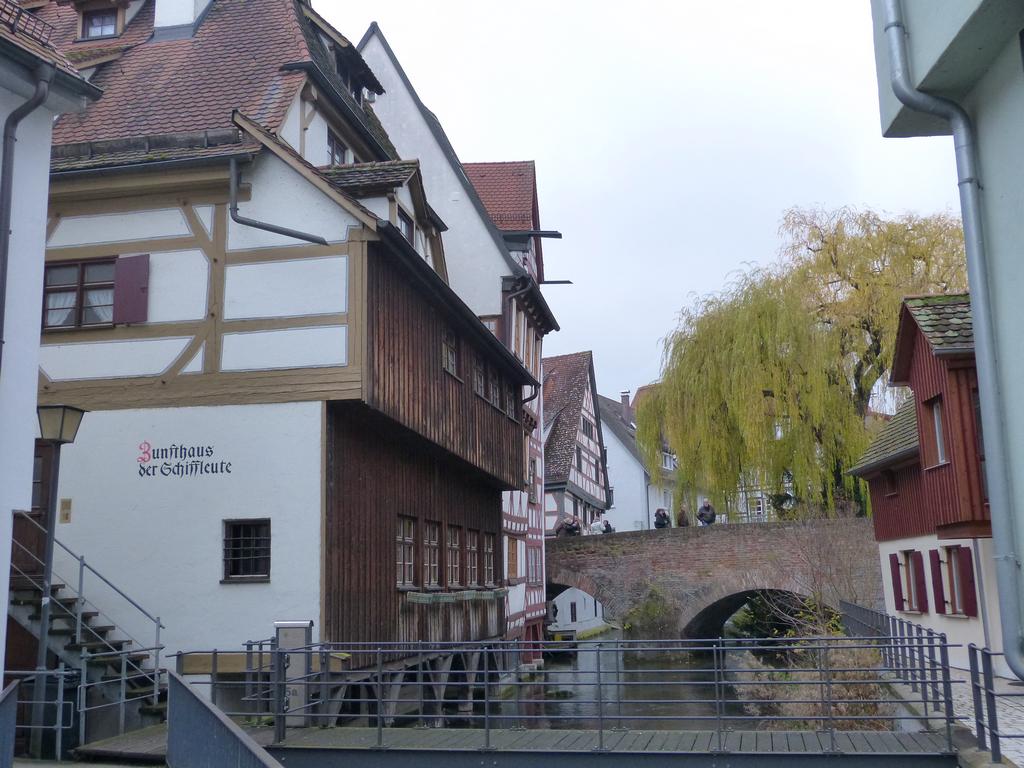 Clic pour l'image suivante