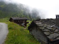 Click to see big picture (1024x768 pixels; 117 KB)