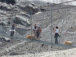 Click to see big picture (1024x768 pixels; 219 KB)