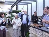 Click to see big picture (1024x768 pixels; 88 KB)