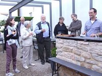 Click to see big picture (1024x768 pixels; 93 KB)