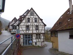 Click to see big picture (1024x768 pixels; 105 KB)