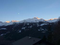 Click to see big picture (1024x768 pixels; 58 KB)