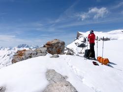 Click to see big picture (1024x768 pixels; 79 KB)