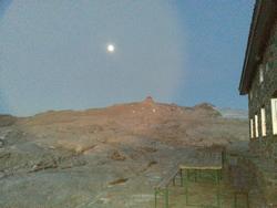 Click to see big picture (1024x768 pixels; 116 KB)