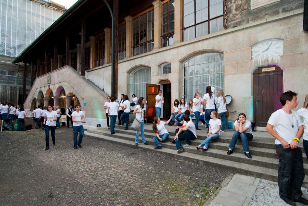 Pour l'image suivante